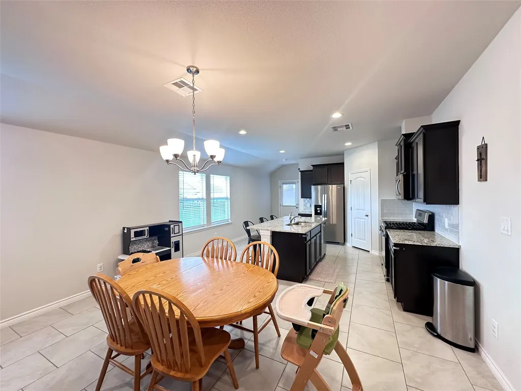 7649 Herd Rider Lane Corpus Christi TX 78414
