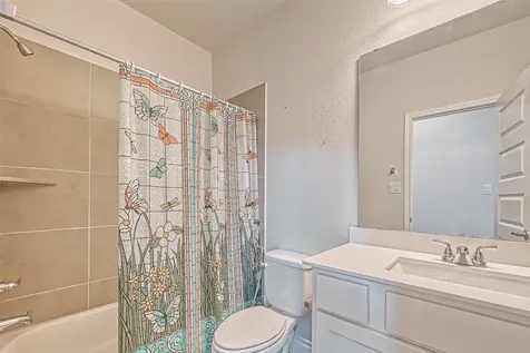 2337 Mayfield Trail Court League City TX 77573