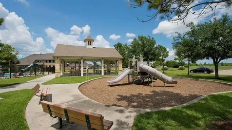 2337 Mayfield Trail Court League City TX 77573