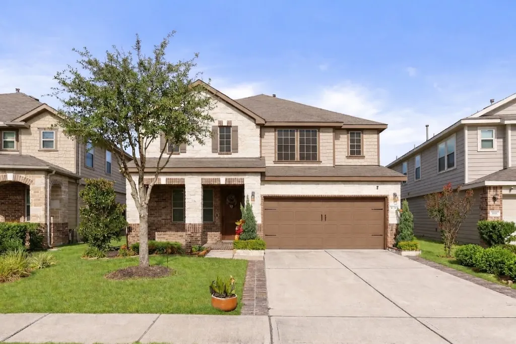 4230 Lake Cypress Circle Houston TX 77068
