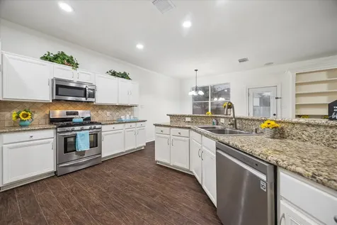 4110 Laurel Woods Circle Missouri City TX 77459