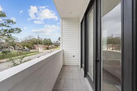 4862 Brinkman Street Houston TX 77018