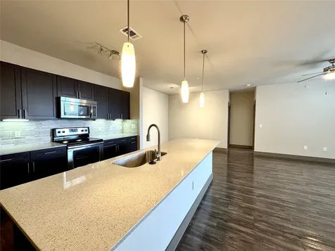 2033 S Gessner Road 2105 Houston TX 77063