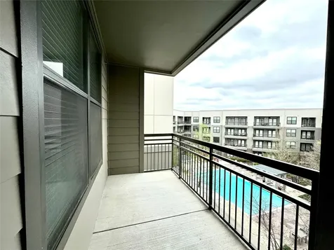 2033 S Gessner Road 2105 Houston TX 77063