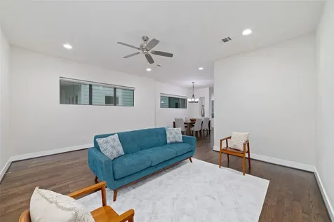 1917 W 15th Street A Houston TX 77008