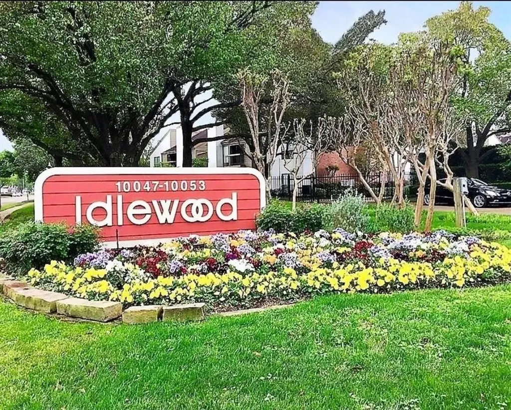 10049 Westpark Drive 136 Houston TX 77042