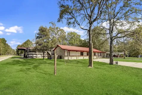 858 Big Hawg Drive Trinity TX 75862
