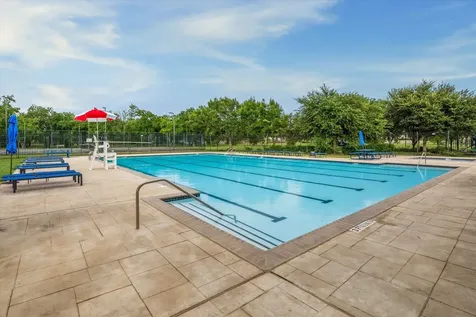 4710 Meadowthorn Court Friendswood TX 77546