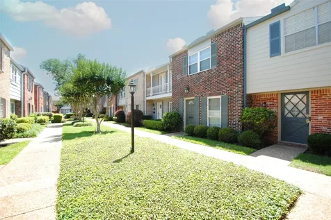 12739 Huntingwick Drive 151 Houston TX 77024