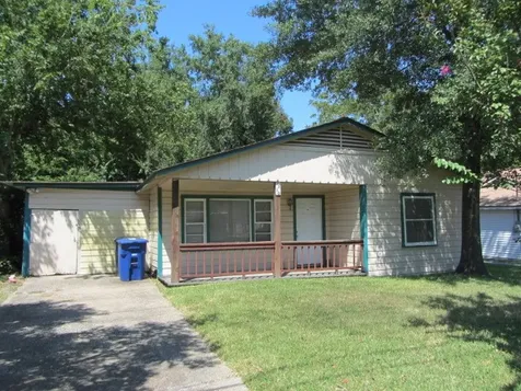1310 16th Street Huntsville TX 77340