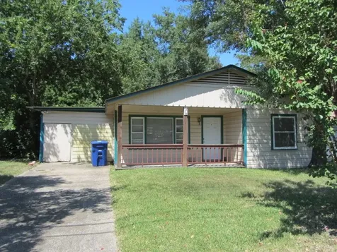 1310 16th Street Huntsville TX 77340