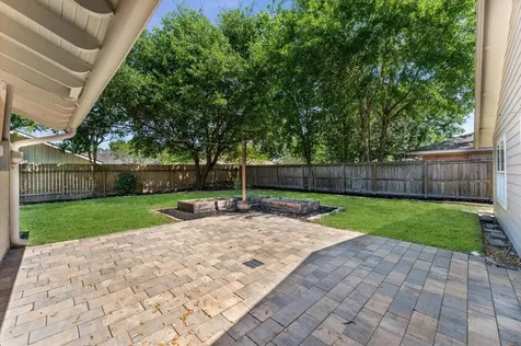 4630 Creekbend Drive Houston TX 77035