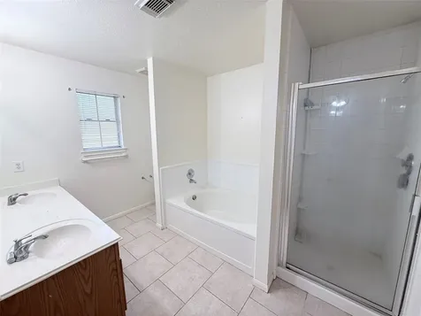9221 Desirable Drive La Porte TX 77571