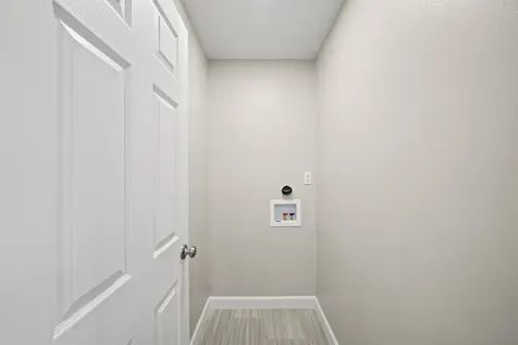 2201 Fountain View Drive 25 Houston TX 77057
