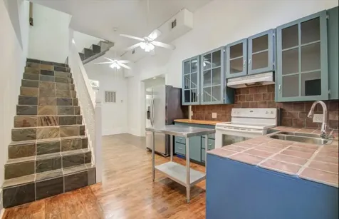 5311 Palmetto Street C Houston TX 77081