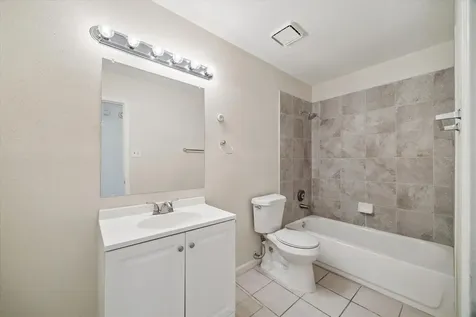 5715 S Magazine Circle Houston TX 77084