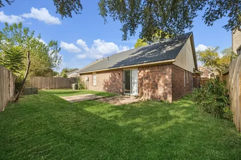 5715 S Magazine Circle Houston TX 77084