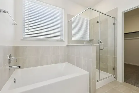 5121 Redbud Valley Drive Pearland TX 77584