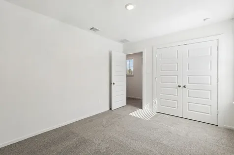5121 Redbud Valley Drive Pearland TX 77584
