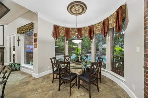 624 Lakeshore Drive Sugar Land TX 77478