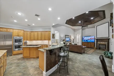 624 Lakeshore Drive Sugar Land TX 77478