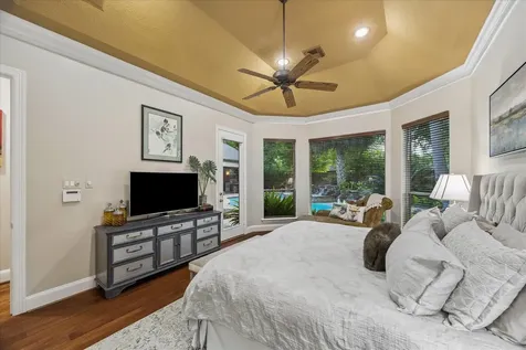 624 Lakeshore Drive Sugar Land TX 77478