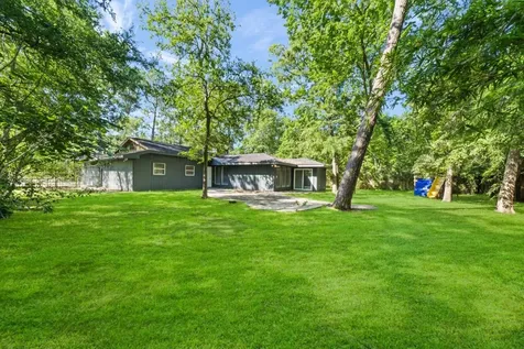1317 Plantation Drive Dickinson TX 77539