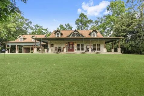 375 Crestview Drive Livingston TX 77351