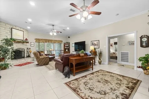 375 Crestview Drive Livingston TX 77351