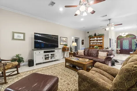 375 Crestview Drive Livingston TX 77351