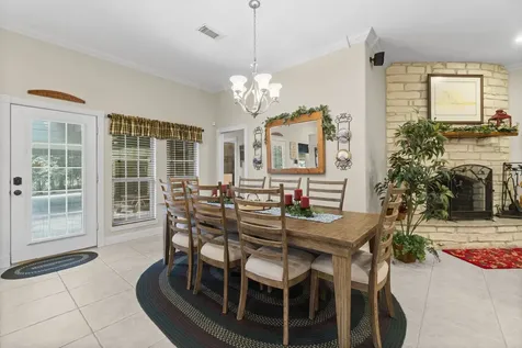 375 Crestview Drive Livingston TX 77351