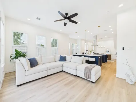4306 Idaho Street Houston TX 77021