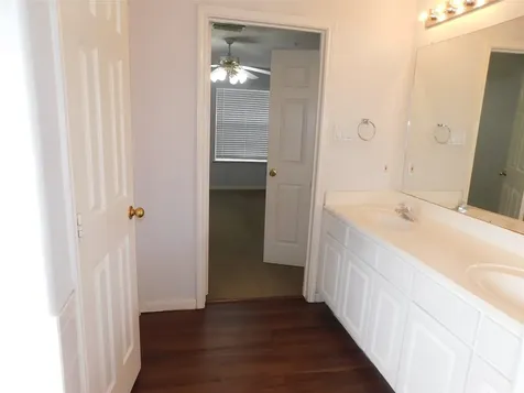 2710 Grants Lake Boulevard K1 Sugar Land TX 77479
