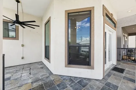 4102 Bonner View Lane Houston TX 77007