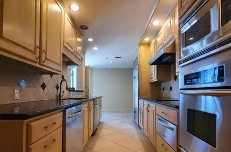 3350 Mccue Road 1703 Houston TX 77056
