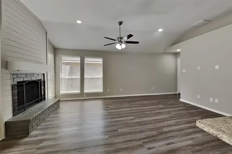 9119 Newkay Lane Spring TX 77379