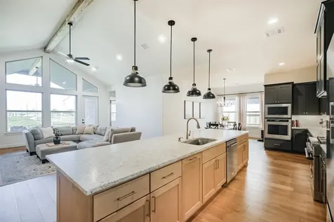 4127 Wooded Isle Way Fulshear TX 77441