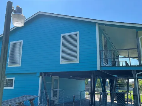 215 12th Street San Leon TX 77539