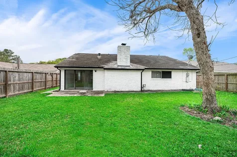 10818 Hillcroft Avenue Houston TX 77096