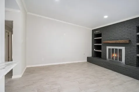 10818 Hillcroft Avenue Houston TX 77096