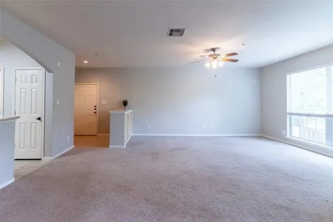 6607 Lake Woodlands Drive 624 The Woodlands TX 77382