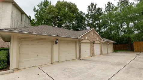 6607 Lake Woodlands Drive 624 The Woodlands TX 77382