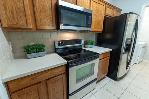 6607 Lake Woodlands Drive 624 The Woodlands TX 77382