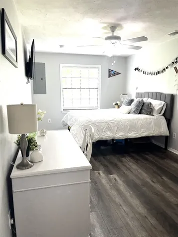 209 Cooner Street B College Station TX 77840