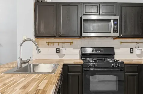 229 Black Forest Buda TX 78610