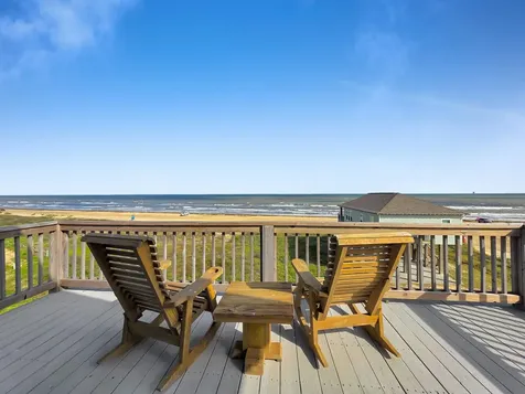 1890 Atlantis Lane Crystal Beach TX 77650