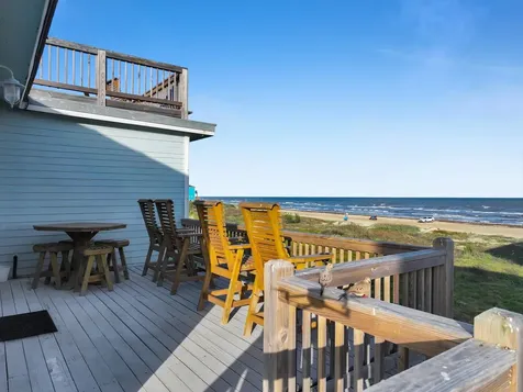1890 Atlantis Lane Crystal Beach TX 77650