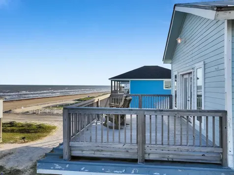 1890 Atlantis Lane Crystal Beach TX 77650