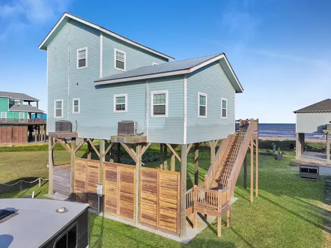 1890 Atlantis Lane Crystal Beach TX 77650