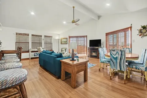 4123 Isla Del Sol Galveston TX 77554